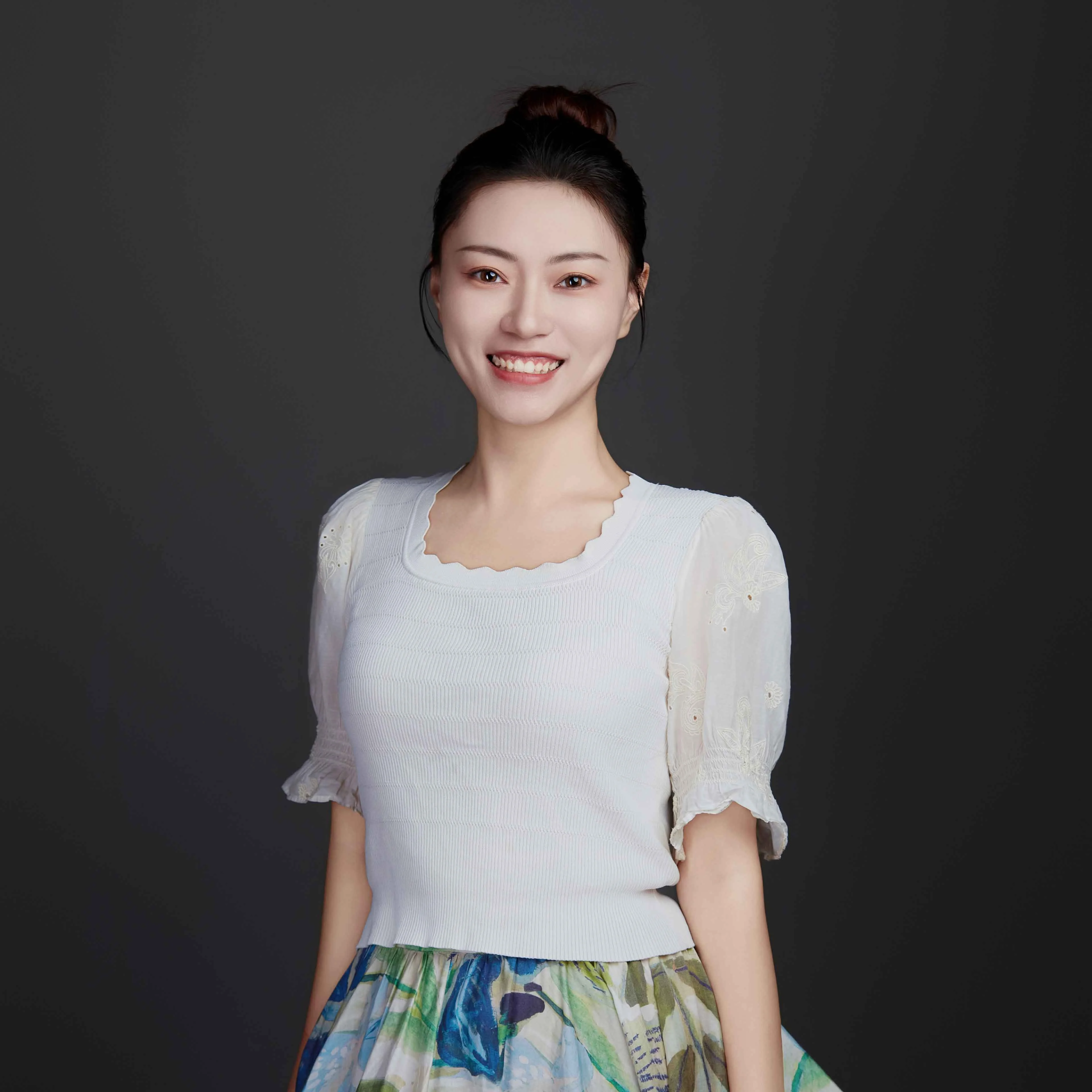 Enid Yang 杨艺